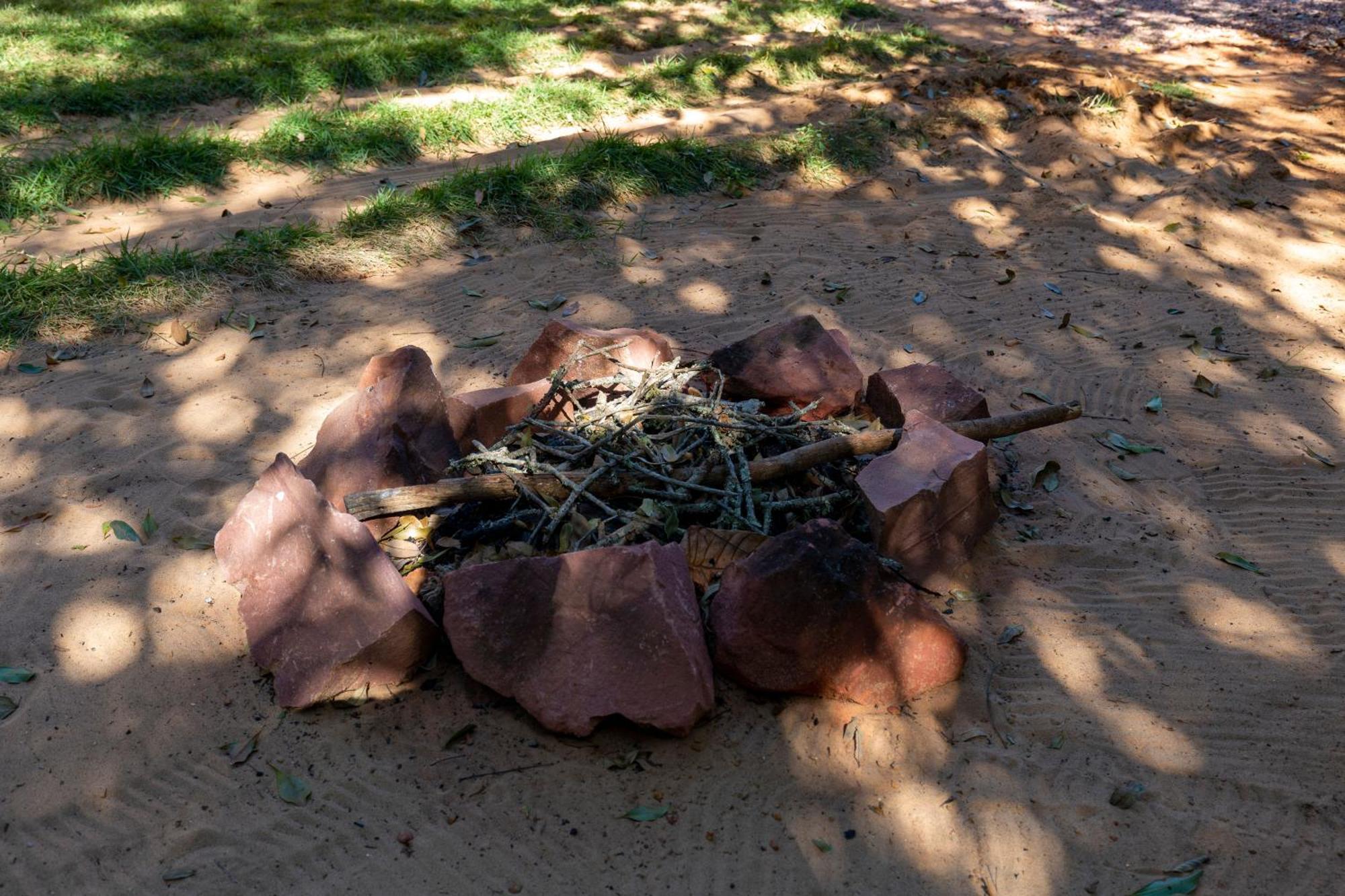 Floresta Encantada Telescopio,Fogueira, Riacho Chapada dos Guimarães Buitenkant foto
